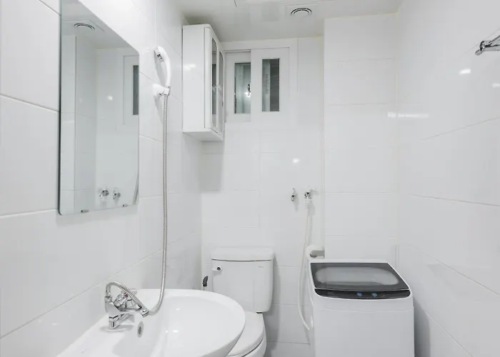 Wooden Breeze, Near Olympic Park, 1 Min Walk From The Subway Station 首爾